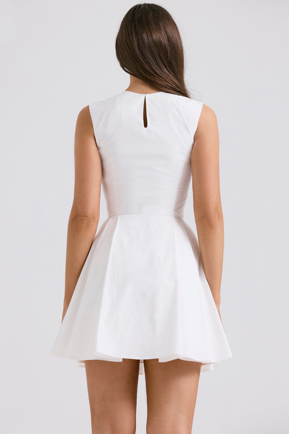 Robe mini plissée en coton blanc