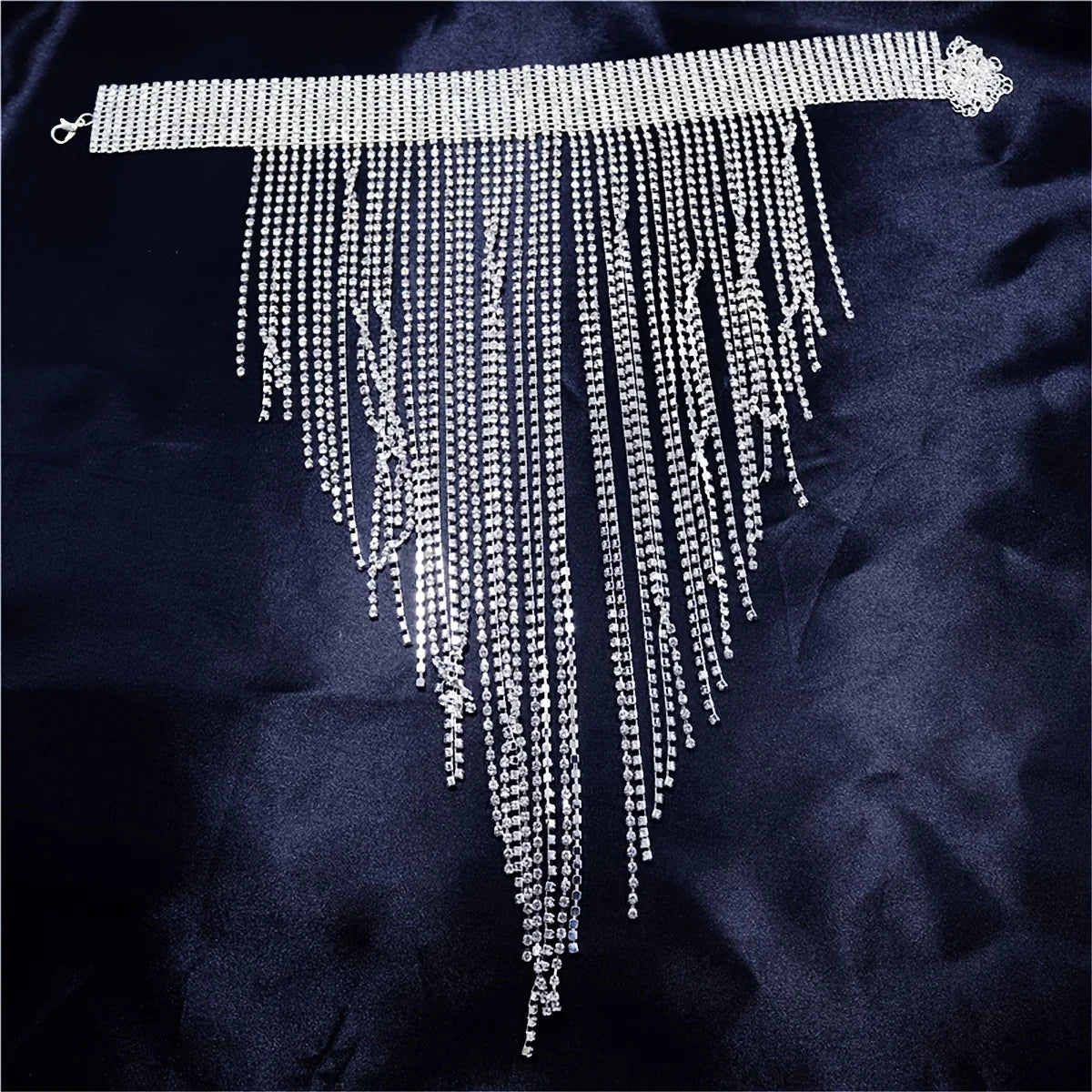 TASSEL NECKLACE